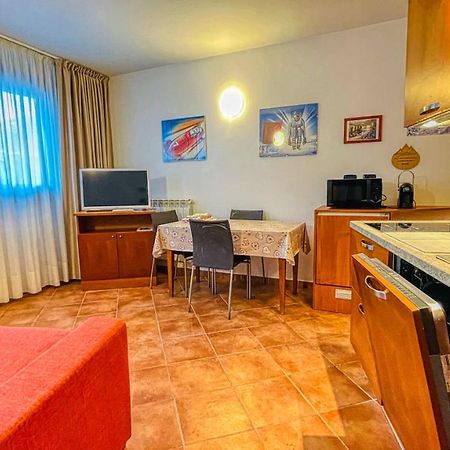 Appartamento Smith Roero - Affitti Brevi Italia Bardonecchia Exterior photo